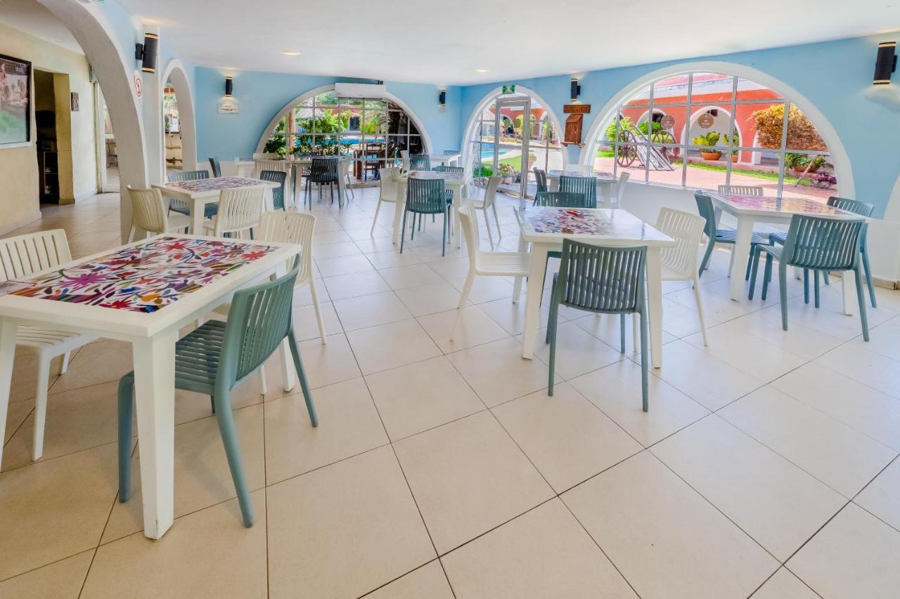 מרידה Hacienda Inn Aeropuerto מראה חיצוני תמונה