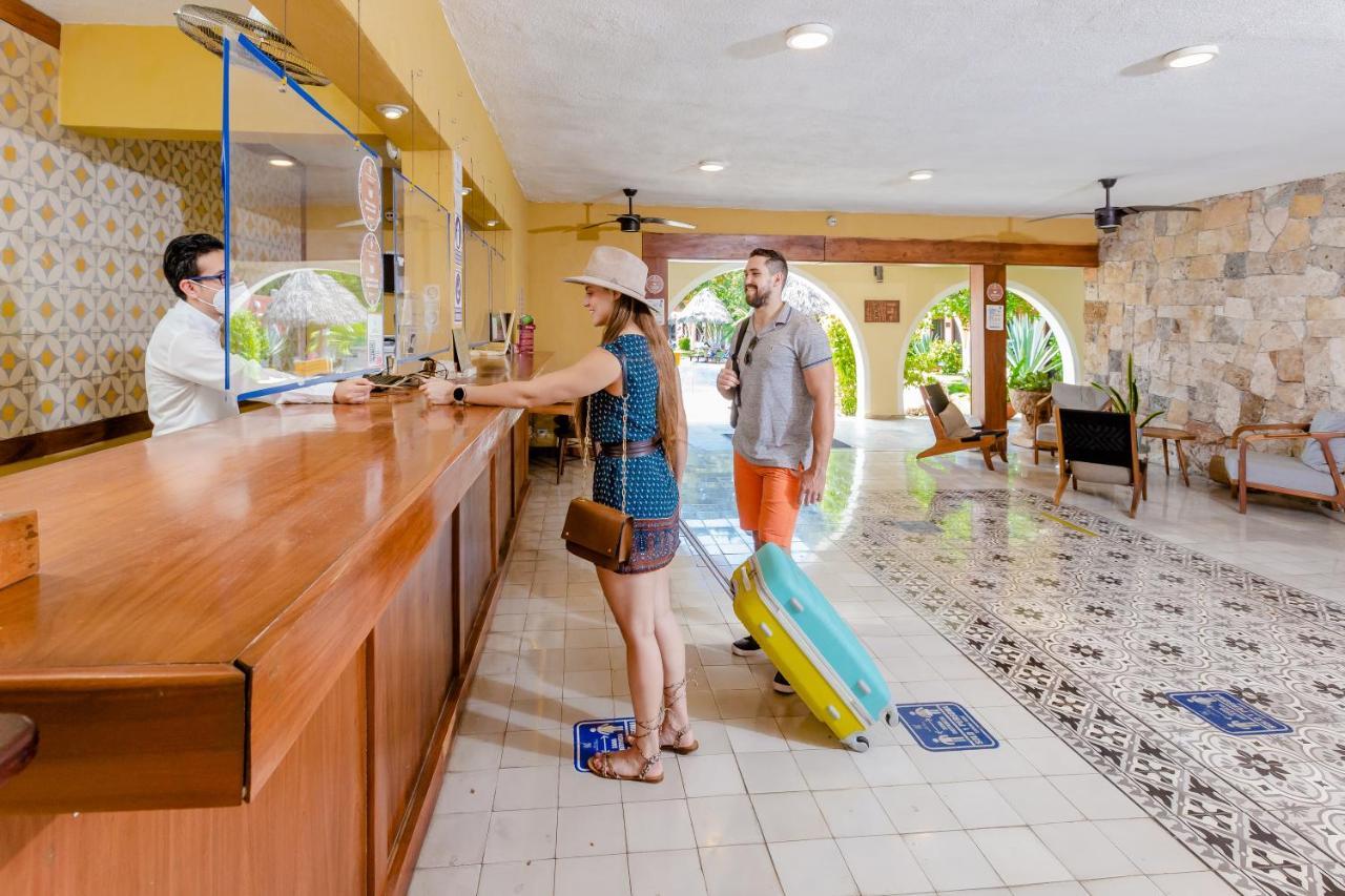 מרידה Hacienda Inn Aeropuerto מראה חיצוני תמונה