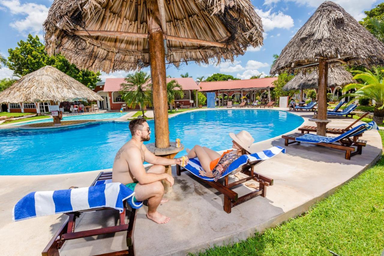 מרידה Hacienda Inn Aeropuerto מראה חיצוני תמונה