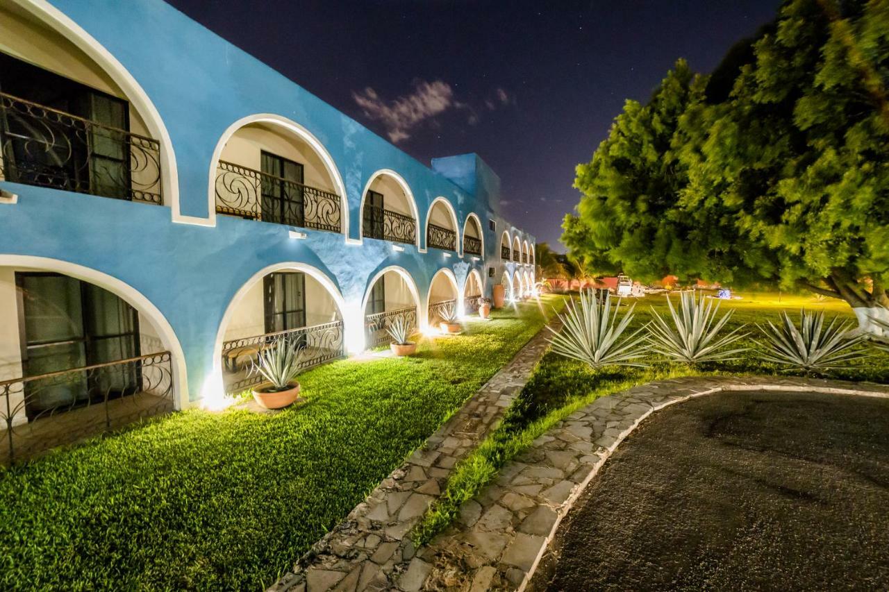 מרידה Hacienda Inn Aeropuerto מראה חיצוני תמונה